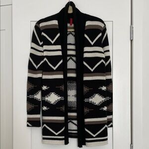 Women’s Black and White Patterned Cardigan